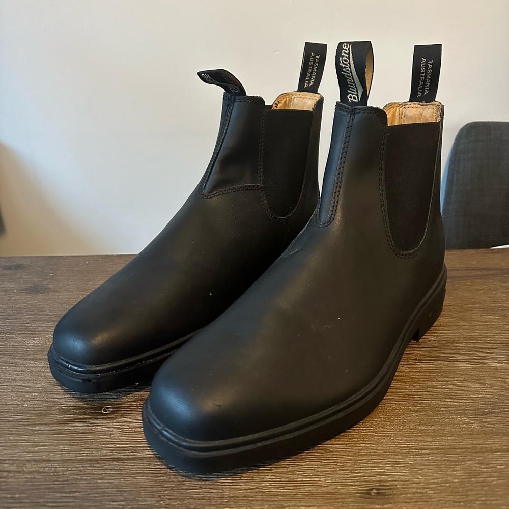 Blundstone Black Leather Boots